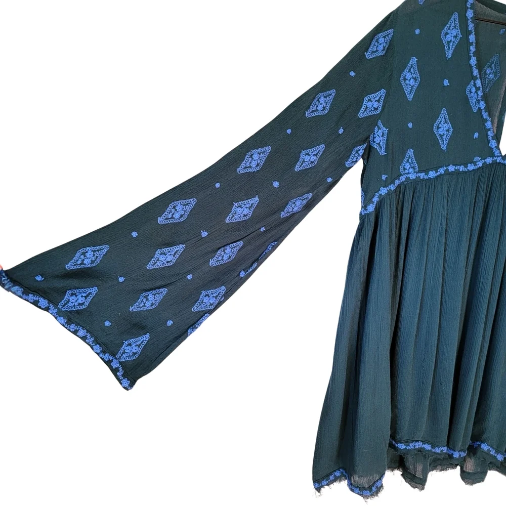 Free People Diamond Embroidered Tunic With Bell Sleeves Size M